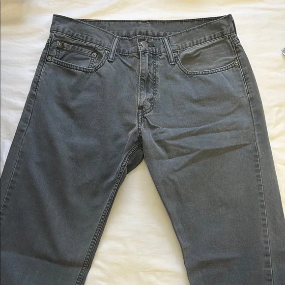 Levi's Classic Gray Slim Straight Jeans - Picture 2 of 4